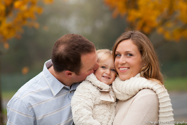family photos, fall photos, toddler girl with mom and dad