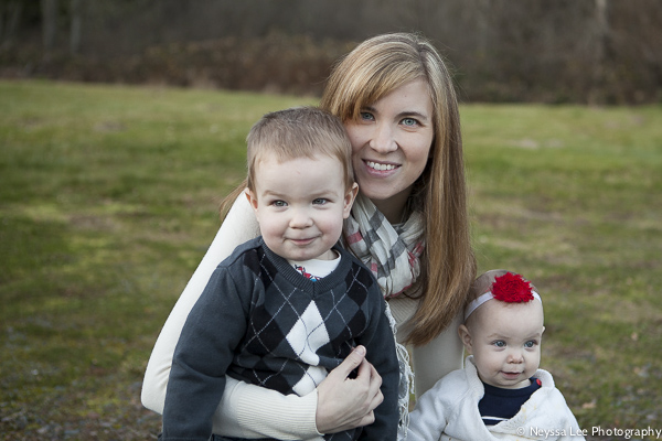 4 Tips for Getting Mom into the Photos this Holiday Season