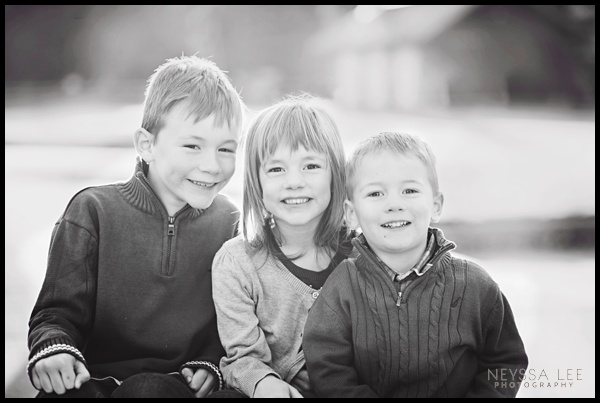 Siblings photo, 3 kids