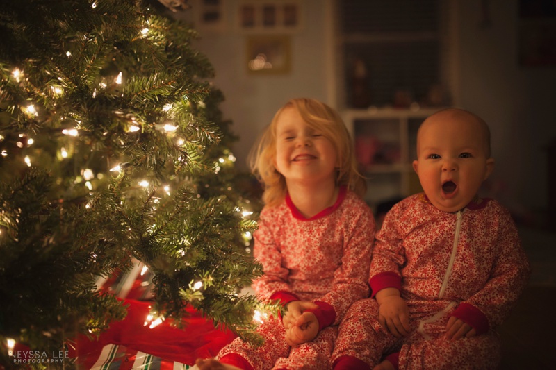 magical christmas tree photos with your kids, christmas jammies, sisters,