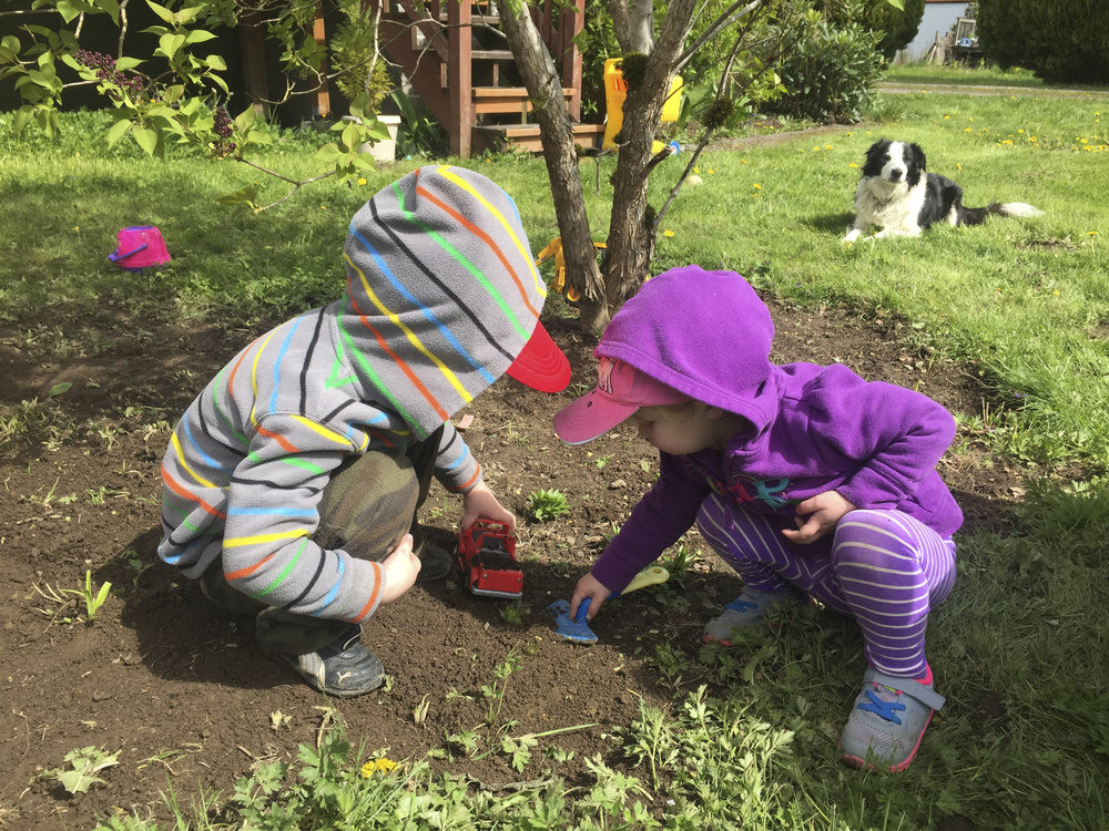 adjusting to 3 kids,  instagram photo, kids playin in dirt