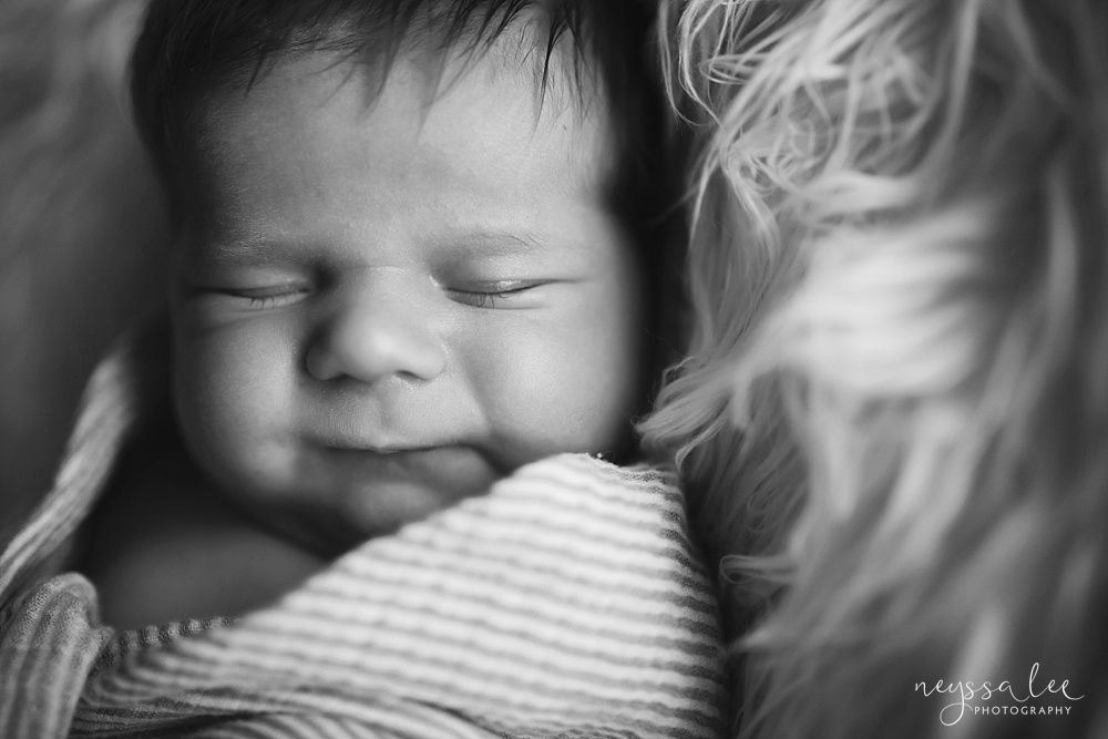 becoming a big sister, newborn photography, newborn photos, big sister, newborn boy, toddler girl
