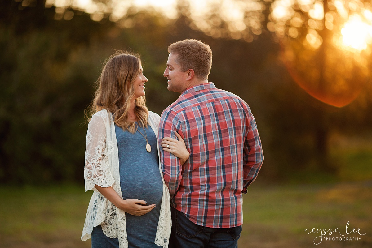 Neyssa Lee Photography Snoqualmie maternity photographer expecting couple gaze at each other