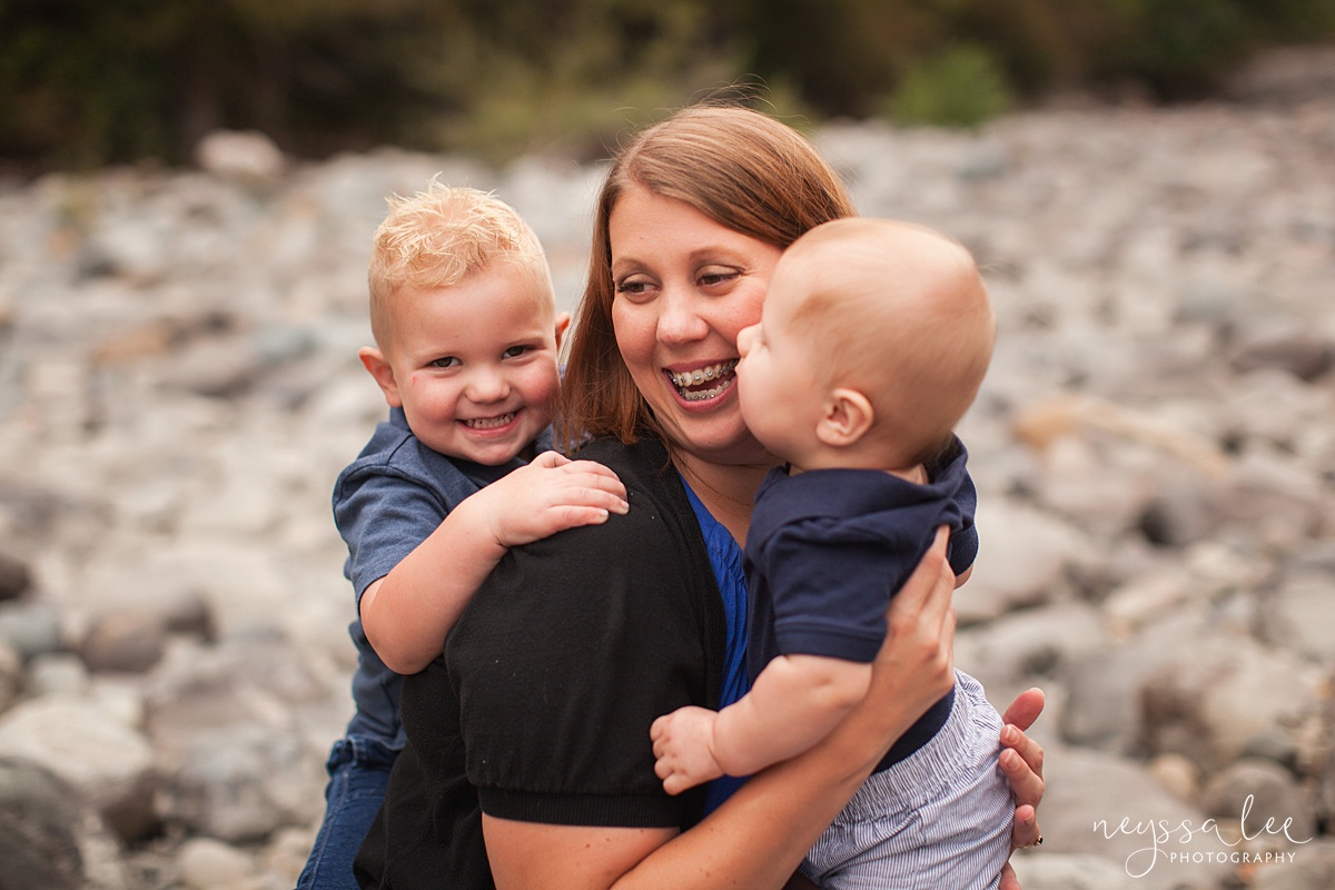 Snoqualmie family photographer, Neyssa Lee Photography, toddler only wants to play during photos, mom with her two boys