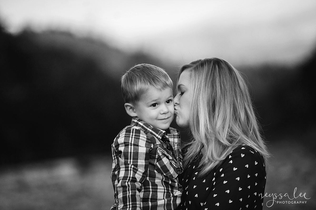 Snoqualmie Family Photographer, Neyssa Lee Photography, Family of 5, Mother and Son