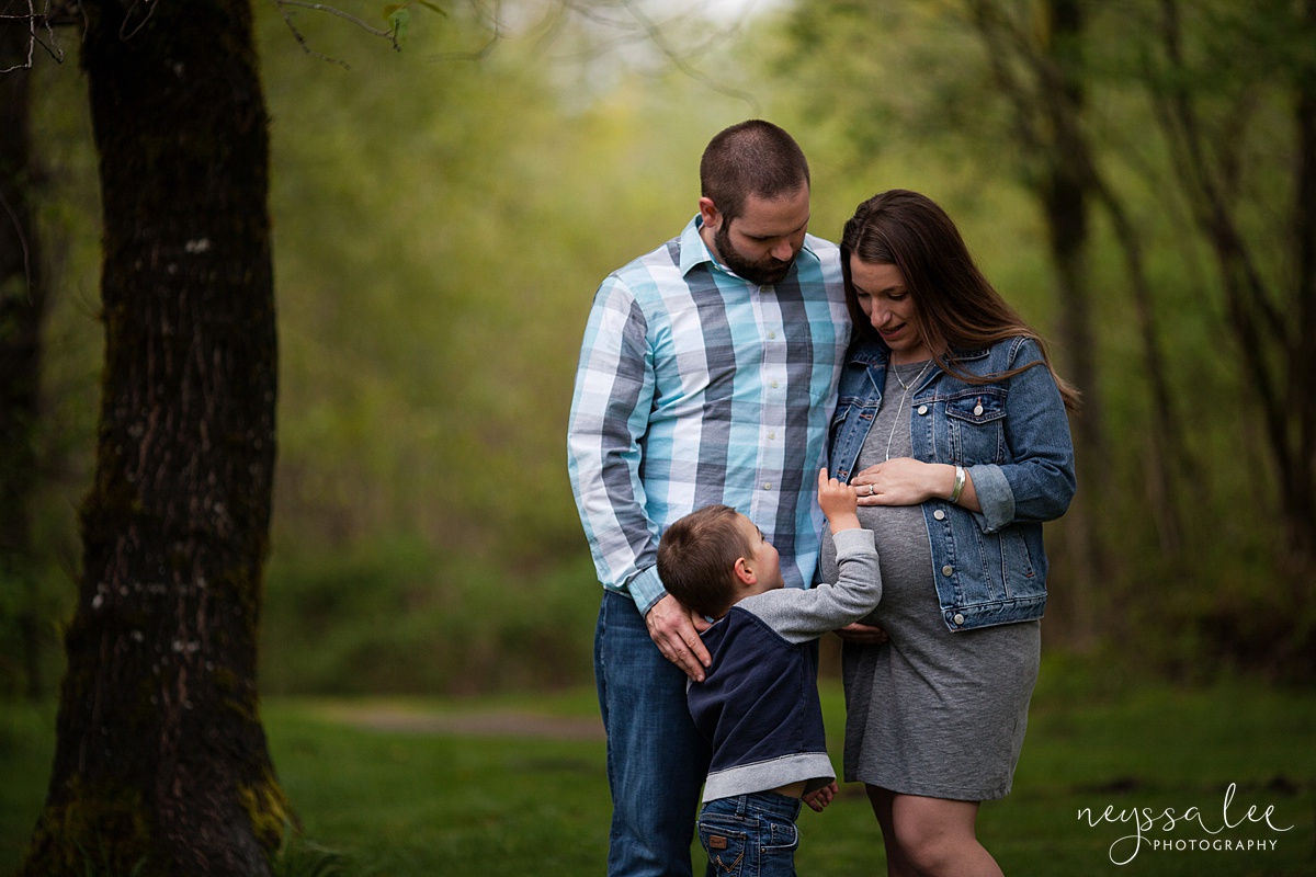 Maternity Session for each pregnancy, Snoqualmie Maternity Photographer, Neyssa Lee Photography, Family of Three, 