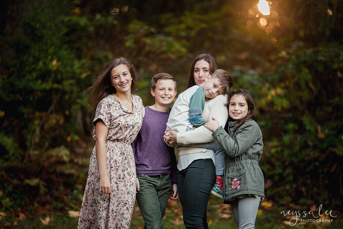 Special Place for Family Photos, Seattle Family Photographer, Family of 6, beautiful mother with four kids