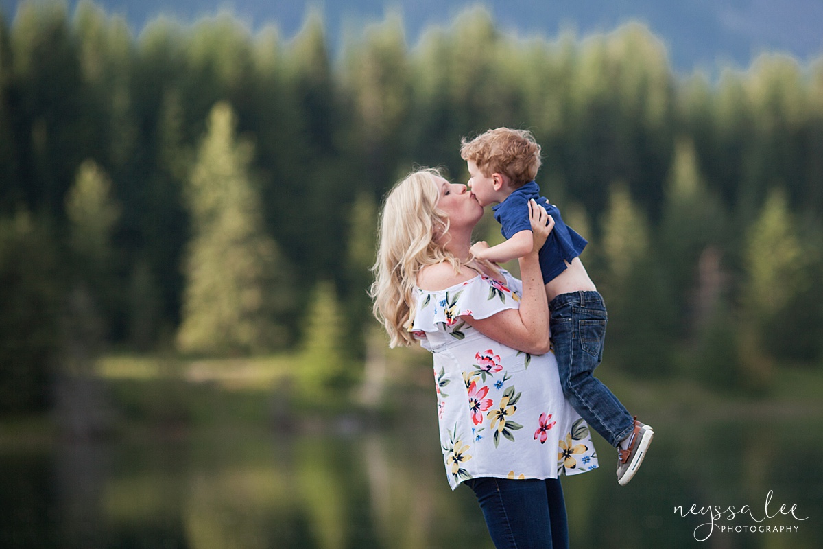 Maternity Photos in the Mountains, Gold Creek Pond, Neyssa Lee Photography, Snoqualmie Family Photographer, Amazing Mama
