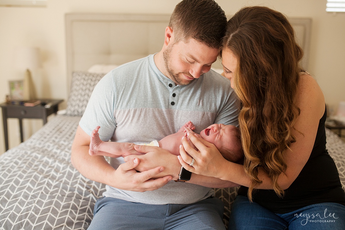 Snoqualmie newborn photographer, Neyssa Lee Photography, Seattle Newborn Photography, Mom dad and newborn baby