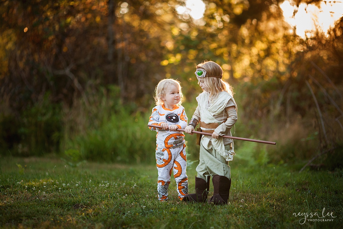 Girls in Star Wars Costume, Rey and BB8