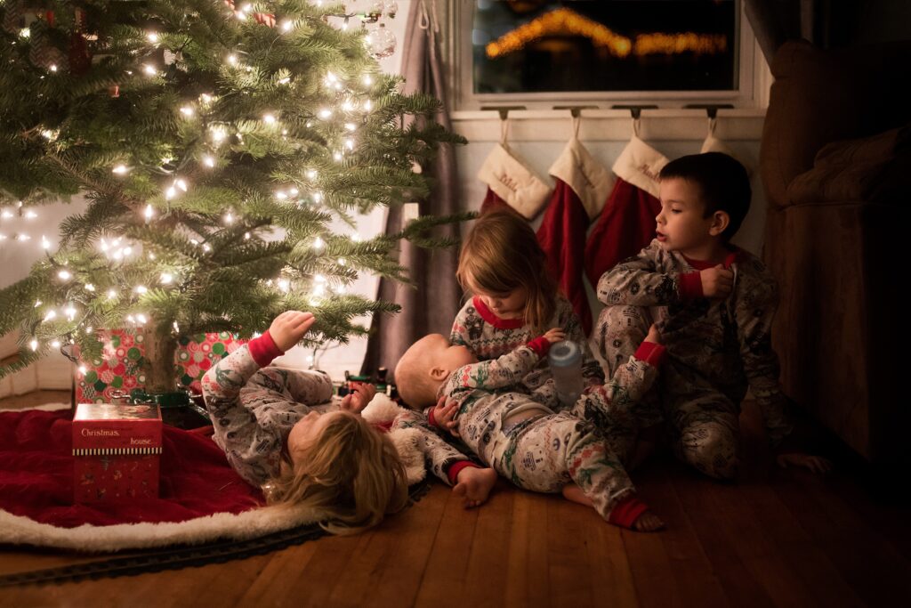 Children by the Christmas Tree for Photo Tips