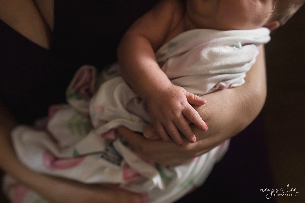 Seattle newborn photographer, Neyssa Lee Photography, Lifestyle Newborn Photography, Photo of newborn baby holding moms hand