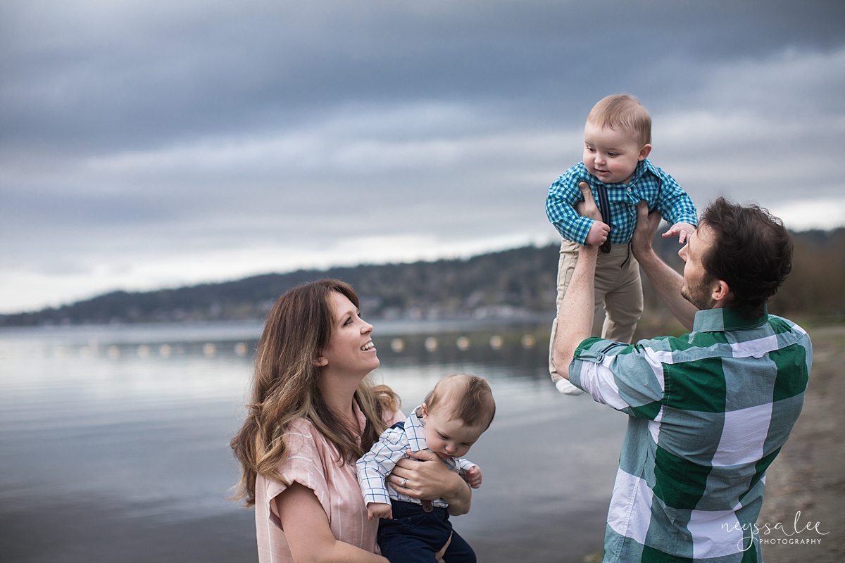 Neyssa Lee Photography, Issaquah Family Photographer, Family Photos with Grey Skies, Lake Sammamish State Park, Photo of family playing by the lake