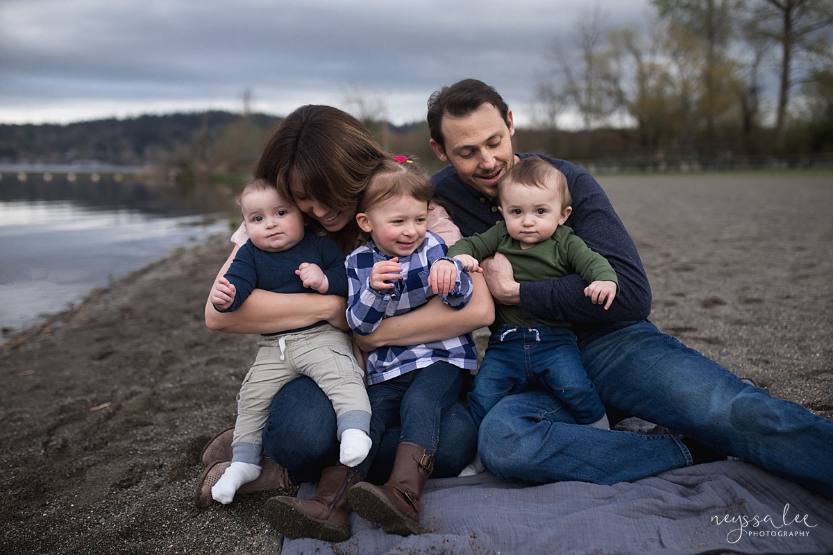 Neyssa Lee Photography, Issaquah Family Photographer, Family Photos with Grey Skies, Lake Sammamish State Park, Lifestyle family photo on the beach