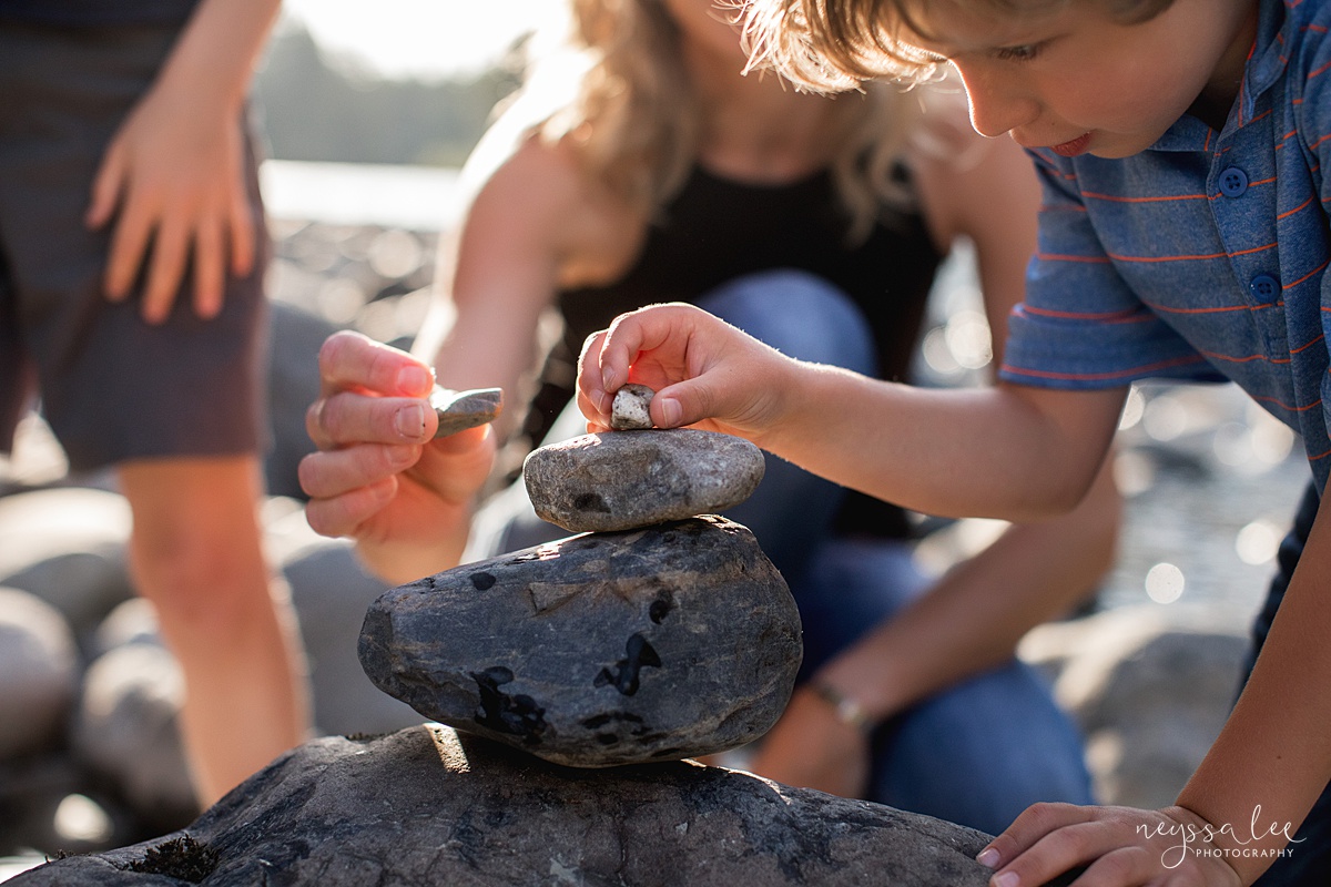 Neyssa Lee Photography, Family Photos with Older Kids, Bellevue Family Photographer, Snoqualmie Family Photography, Family of 5,  Photo of family stacking rocks
