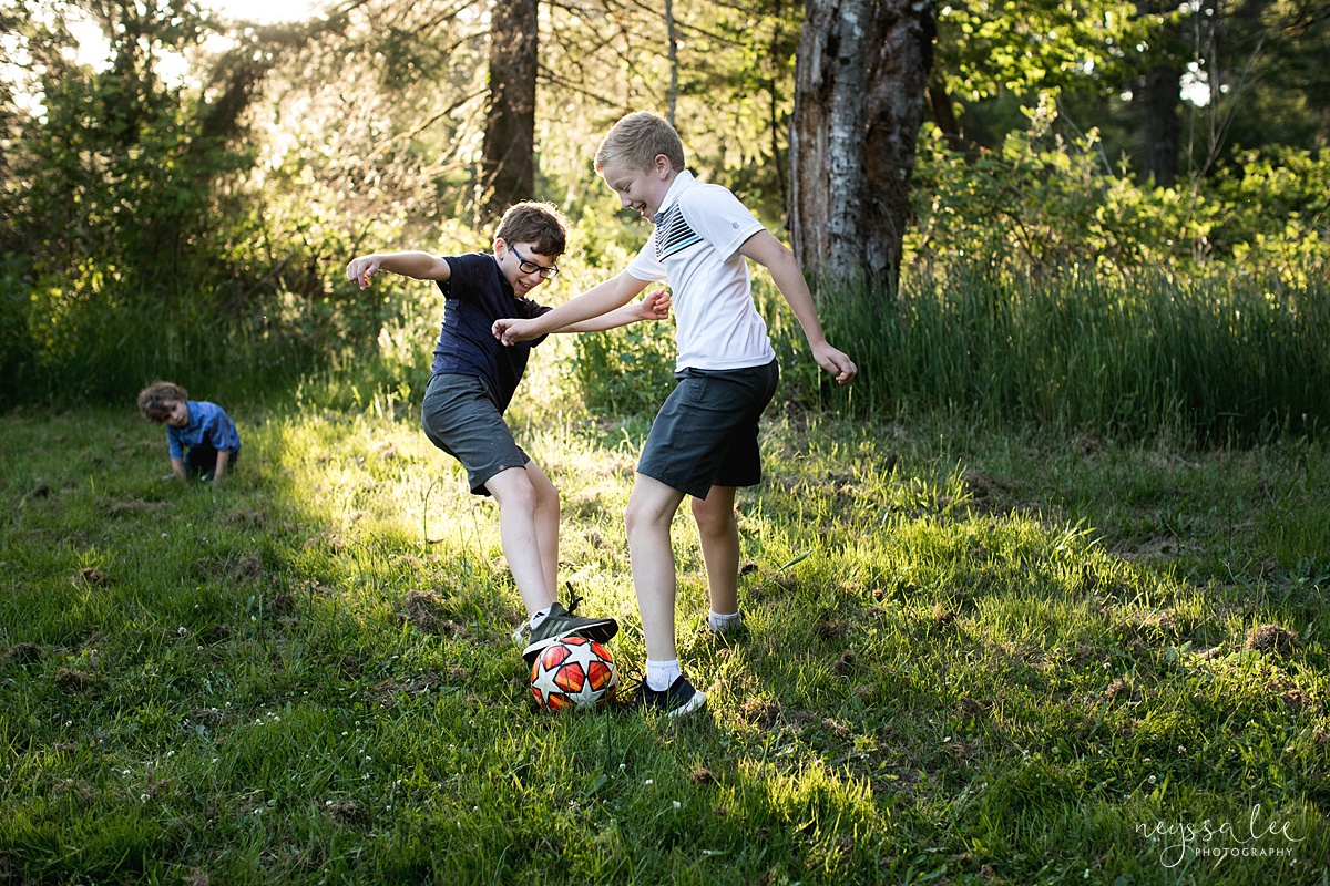 Neyssa Lee Photography, Family Photos with Older Kids, Bellevue Family Photographer, Snoqualmie Family Photography, Family of 5,  Photo of boys playing soccer in beautiful light