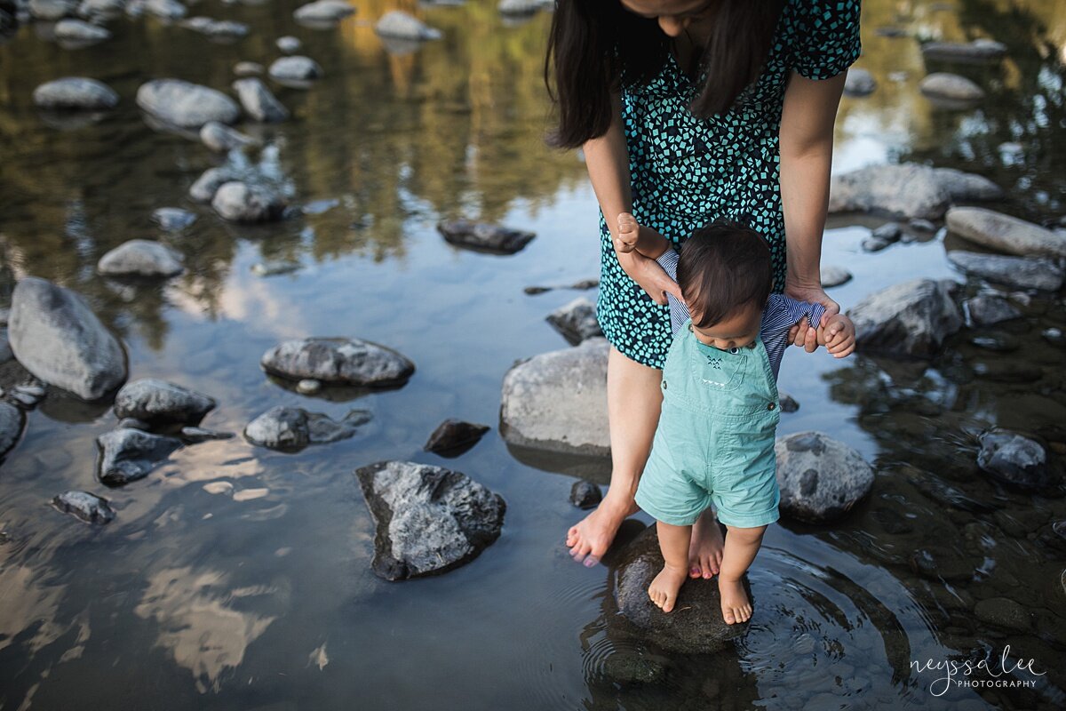 Mini Sessions why or why not, Issaquah Family Photographer, North Bend, Neyssa Lee Photography,  Photo of baby putting feet in the river
