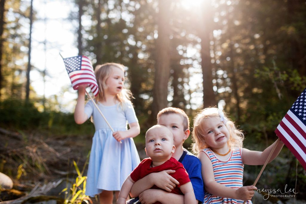 4th of July Photo Tips, Kids with American Flags