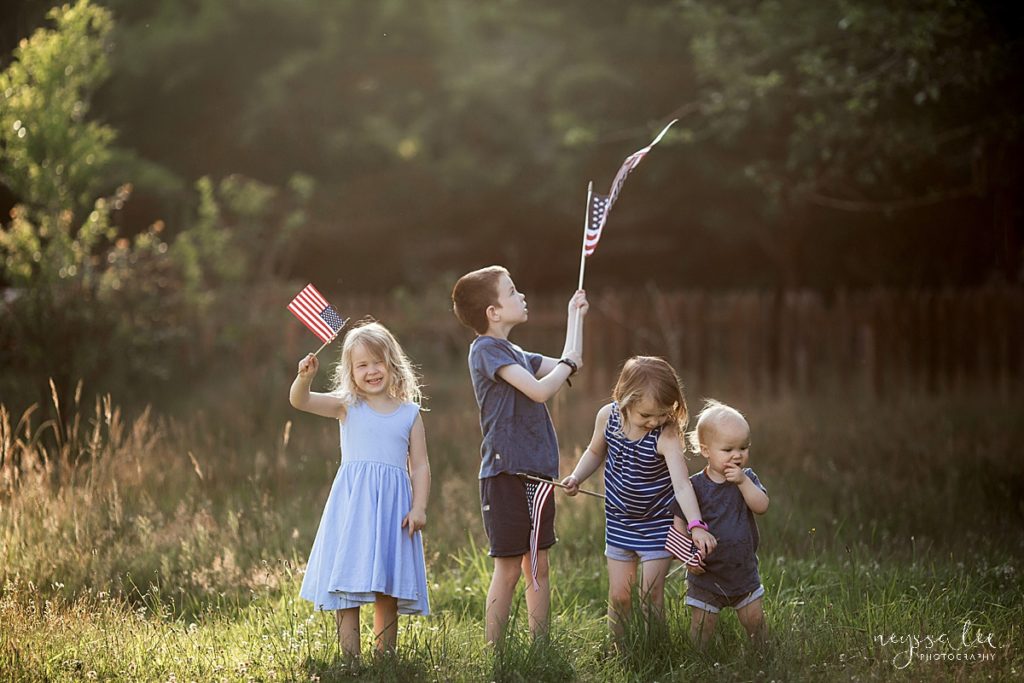 4th of july photo tips, kids standing in a line