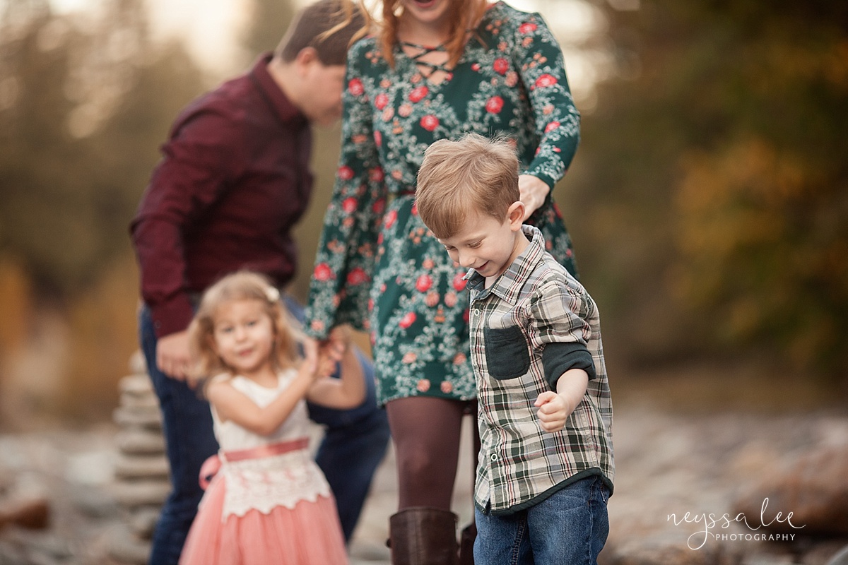What to Wear for Family Photos: Greens Color Inspiration