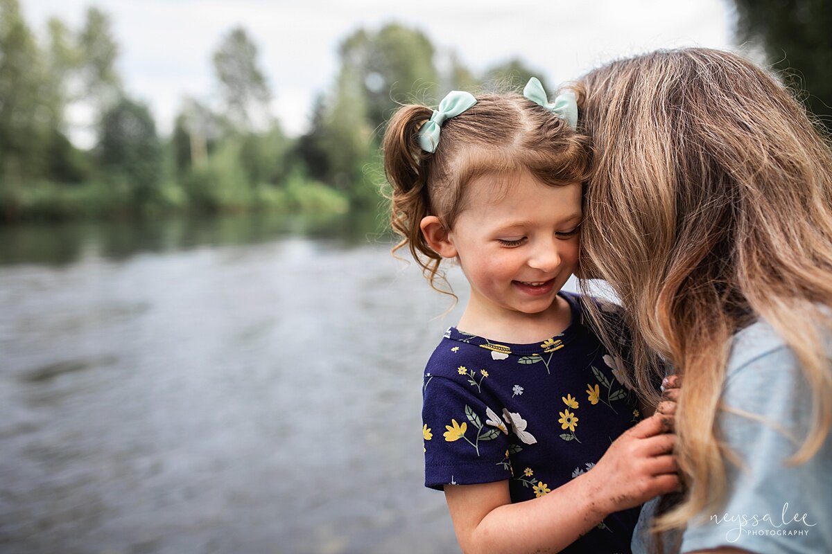 Tips for Beautiful Photos with Young Children, Neyssa Lee Photography, Issaquah Family Photographer, Photo of mother and daughter together