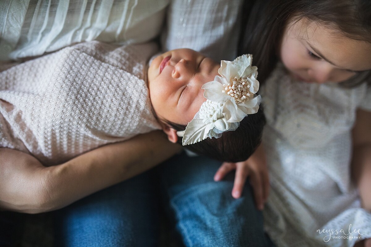 How to prepare for newborn photos, Neyssa Lee Photography, Seattle newborn photographer, Team Green Tips