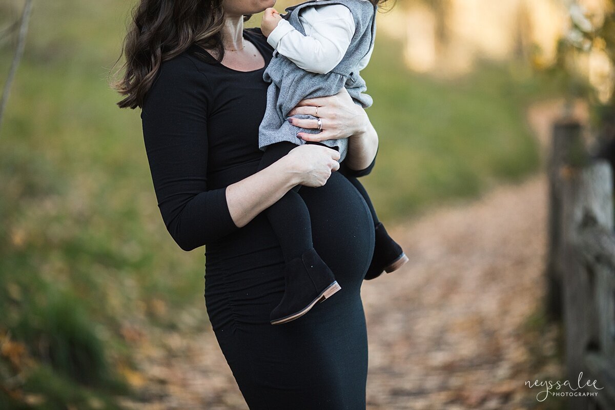 Seattle Maternity Photography, Bellevue Pregnancy Photographer, Big Sister, Neyssa Lee Photography