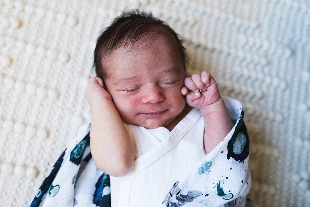 What Should My Baby Wear for Newborn Photos | Snoqualmie Newborn Photographer