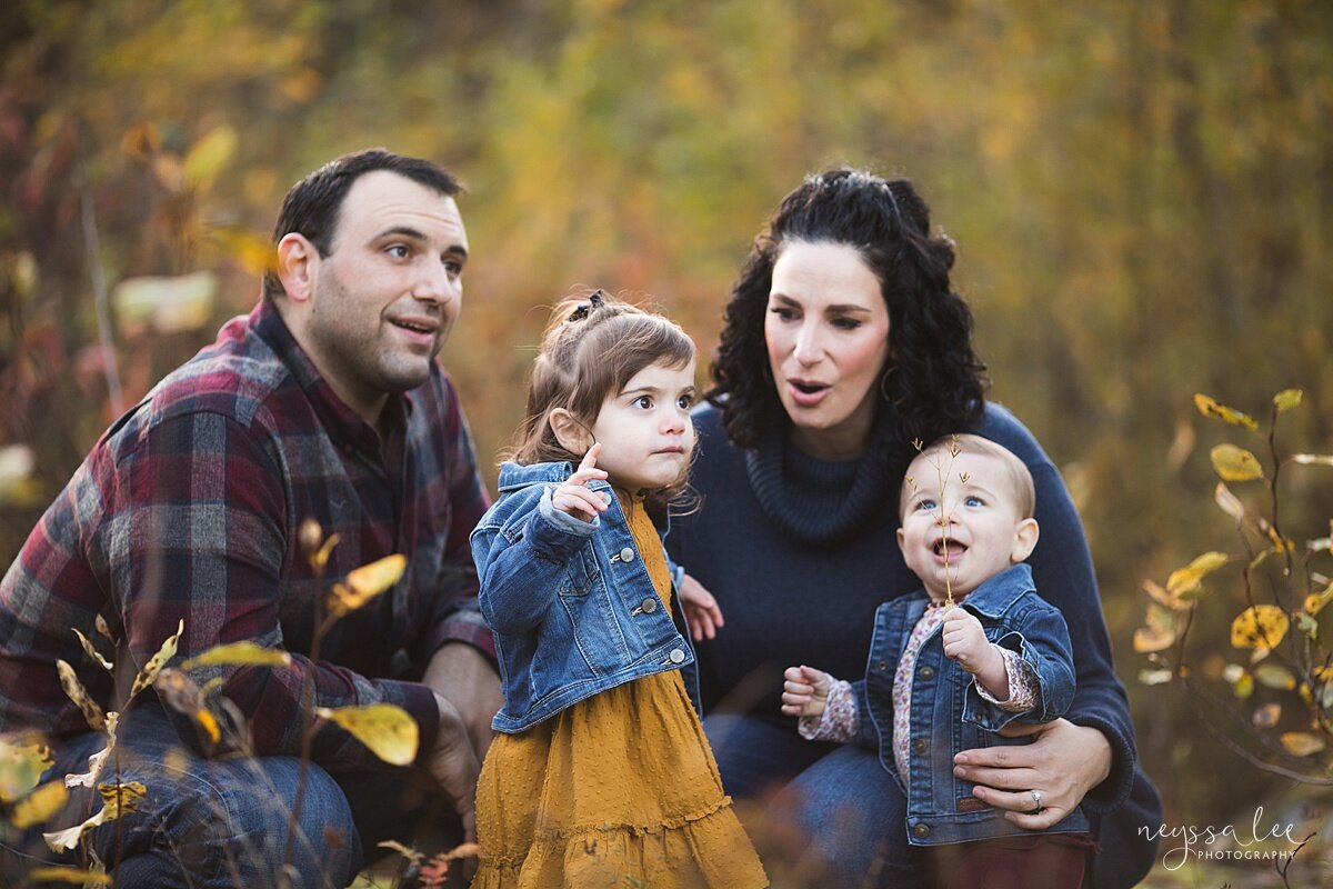 Snoqualmie Family PHotographer's photo of family of four during fall family photo session