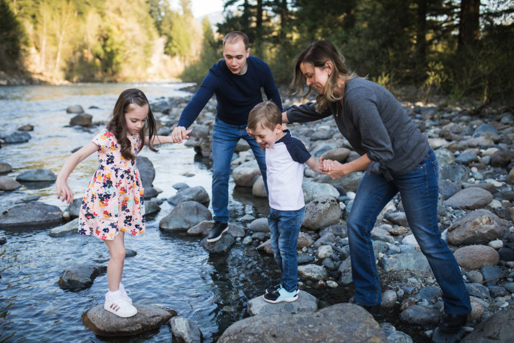 Family photos at golden hour in North Bend, WA