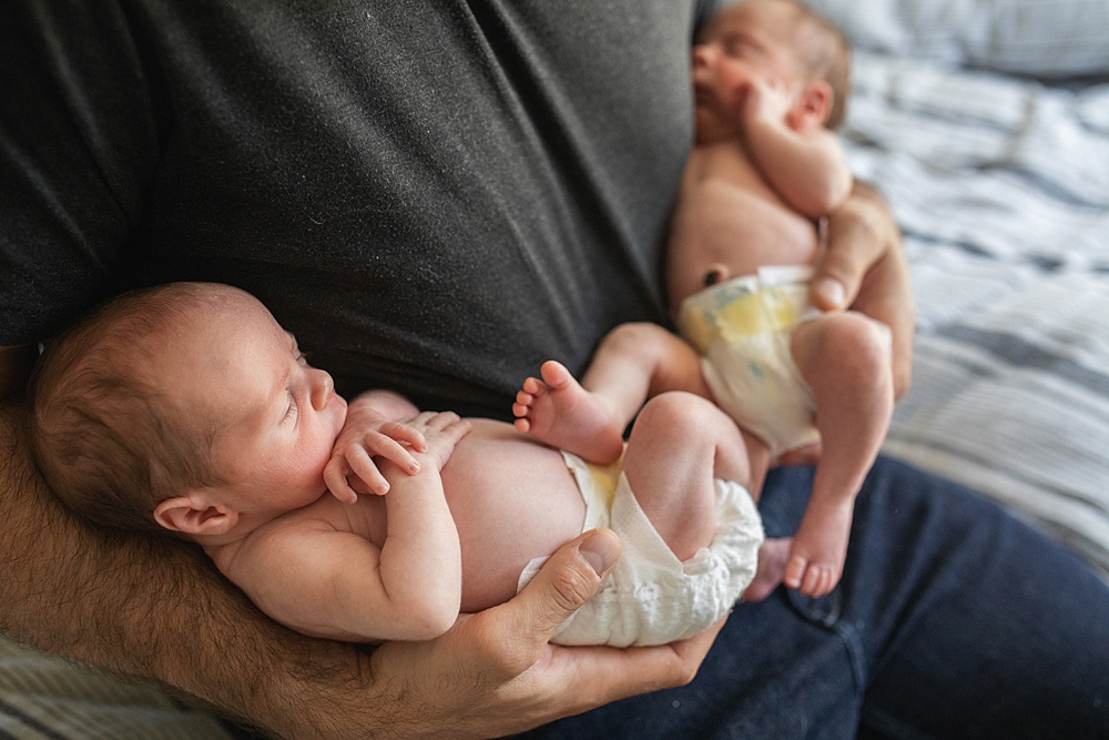 newborn photos for nicu babies, seattle twin photography