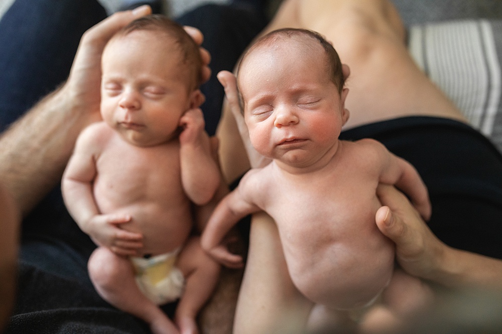 Newborn photos for NICU babies, Photo of twin babies