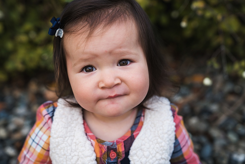 Seattle family photographer, family photos with kids, Fun family photos, photo of toddler girl