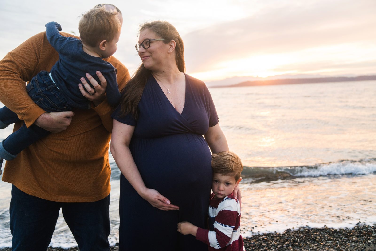 Marina Beach Park for Maternity Photos in Edmonds