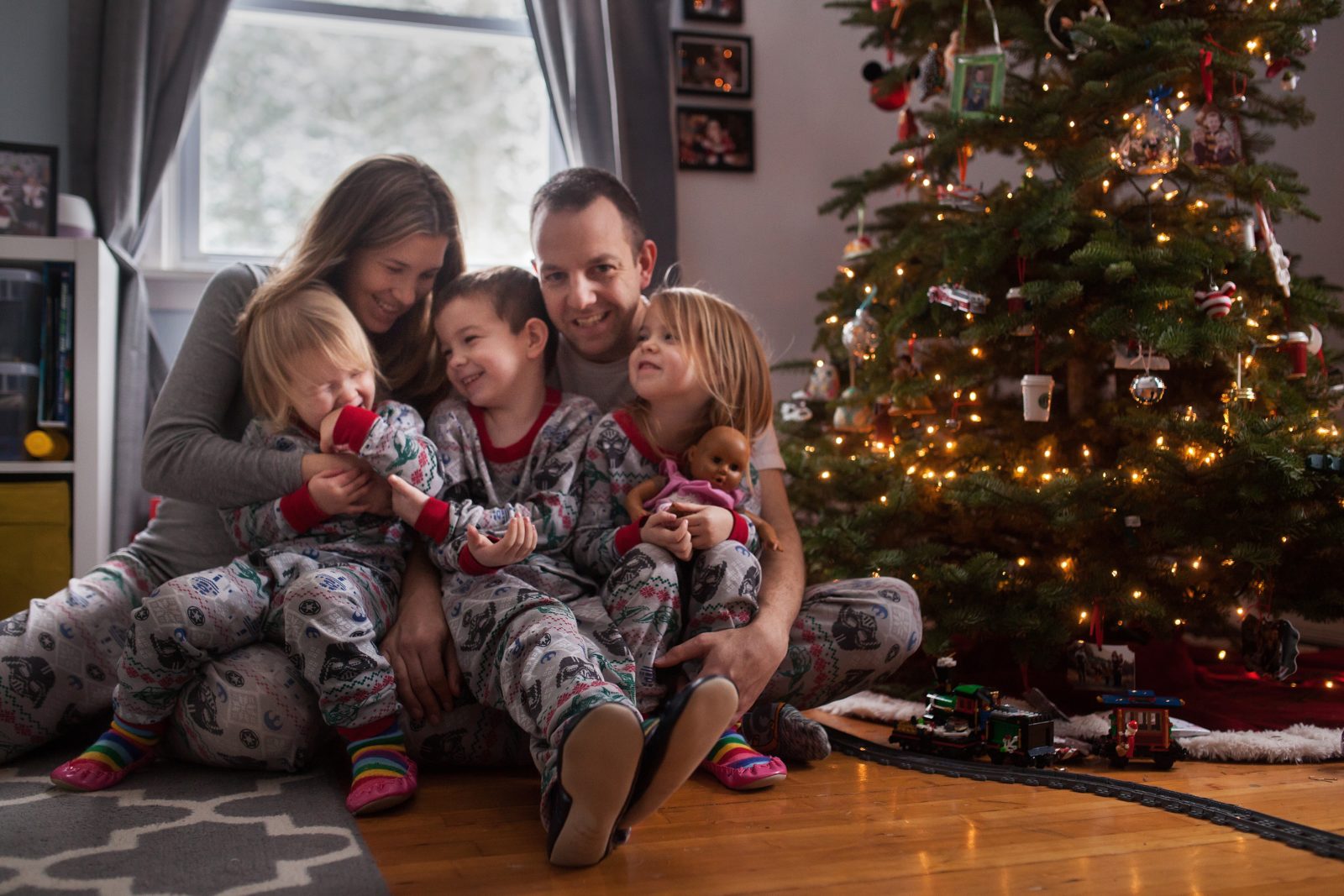 christmas-traditions-with-kids-for-an-intentional-holiday