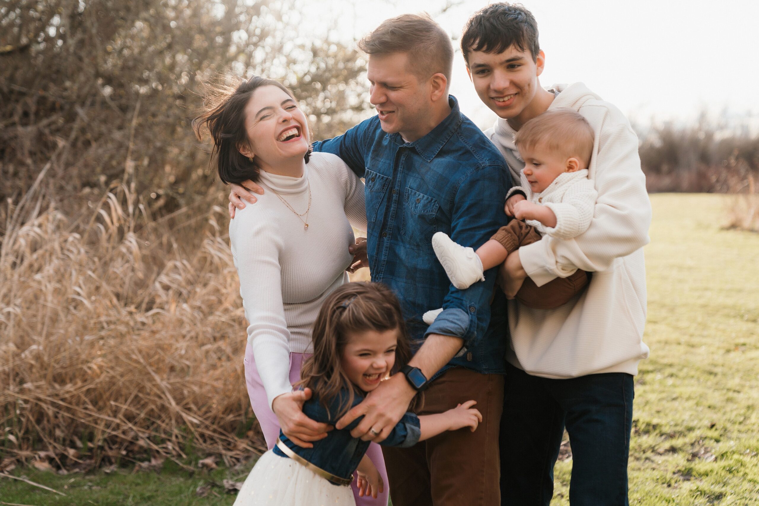 Playful and connected family photos at Luther Burbank Park by Neyssa Lee
