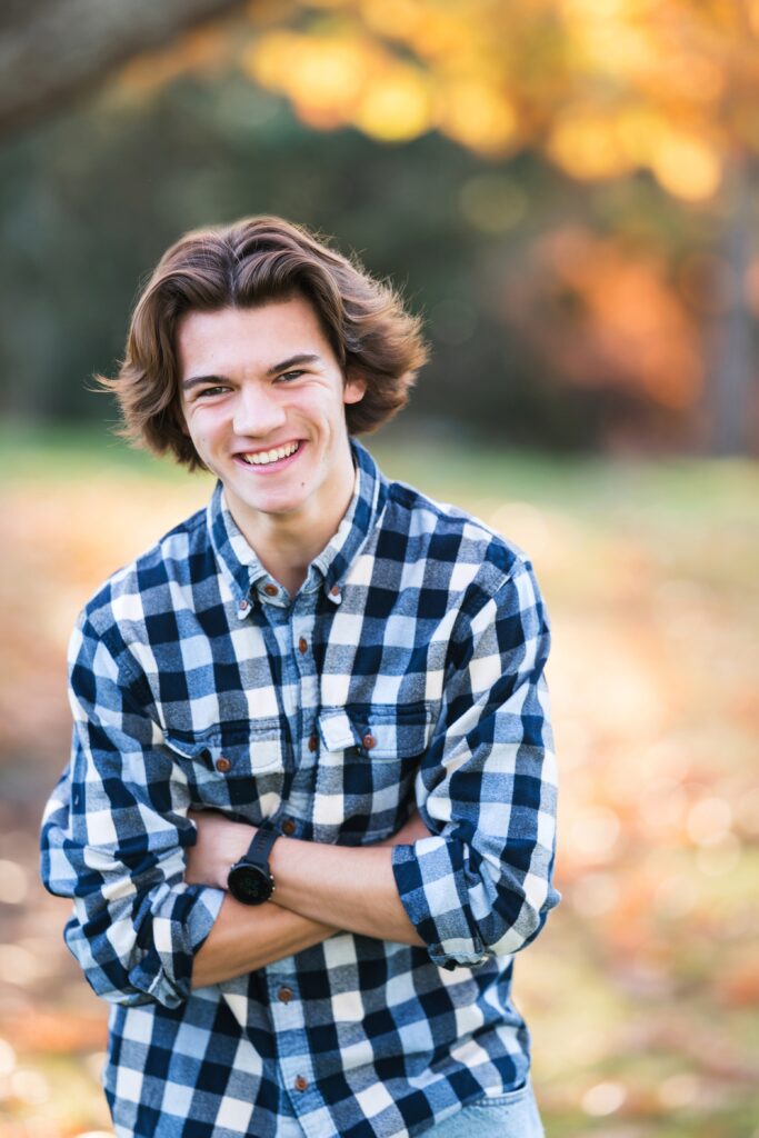 Mount Si High School Senior Pictures at Luther Burbank Park on Mercer Island