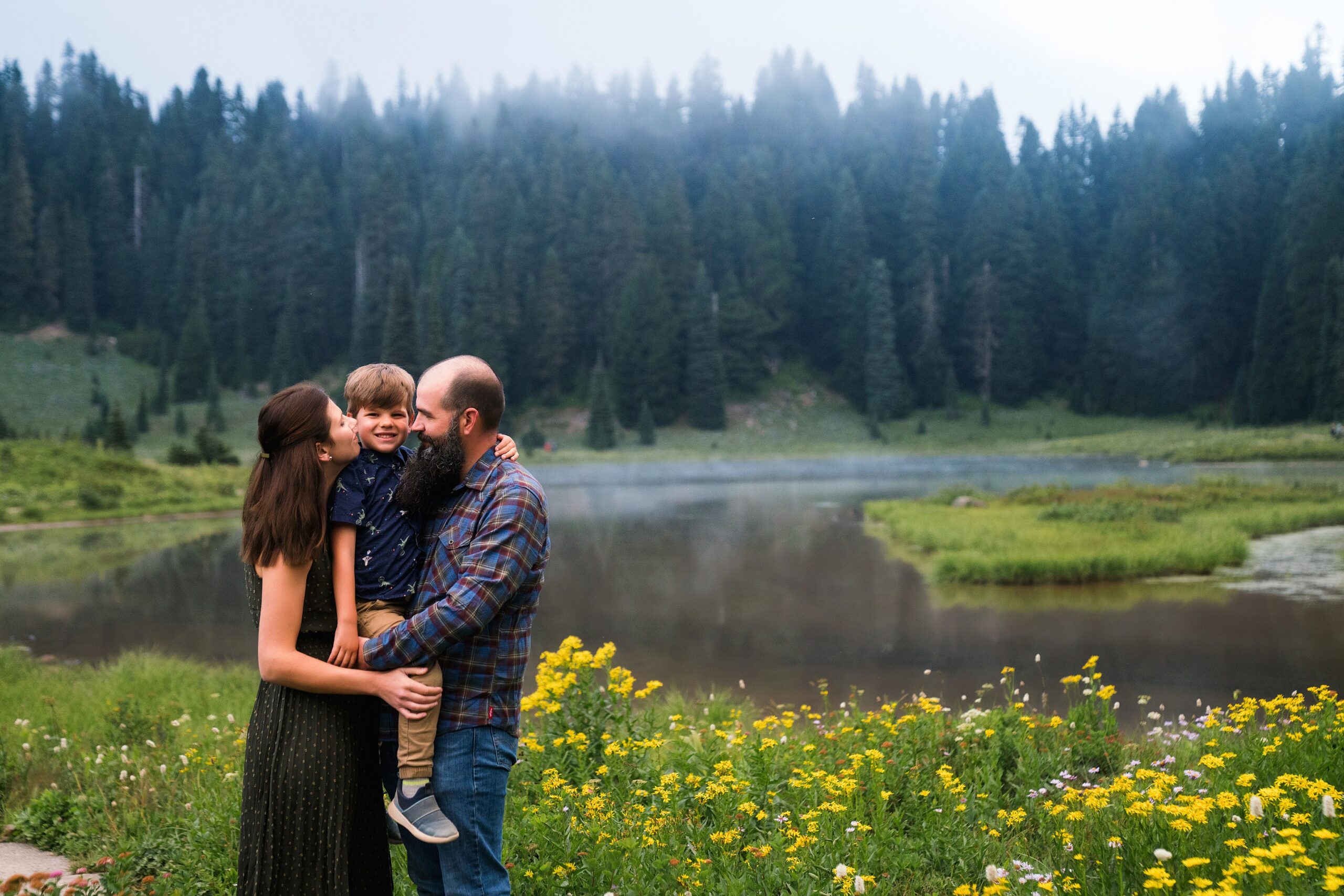 Mount Rainier Family Photos at Tipsoo Lake