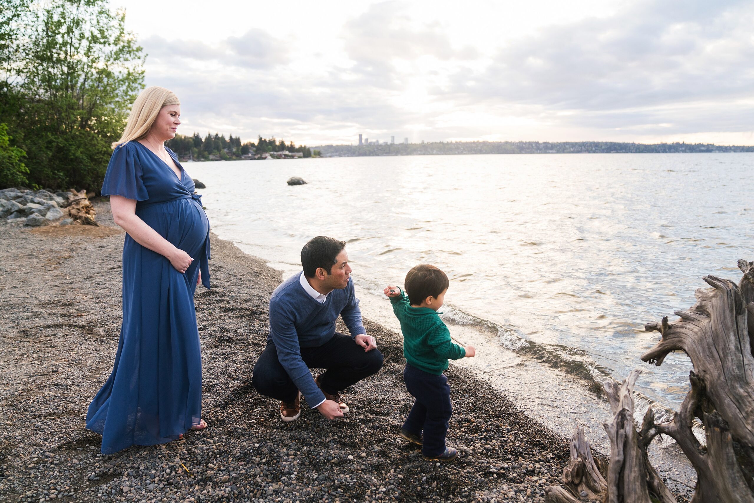 Family of 3 maternity pictures at Luther Burbank Park, Mercer Island