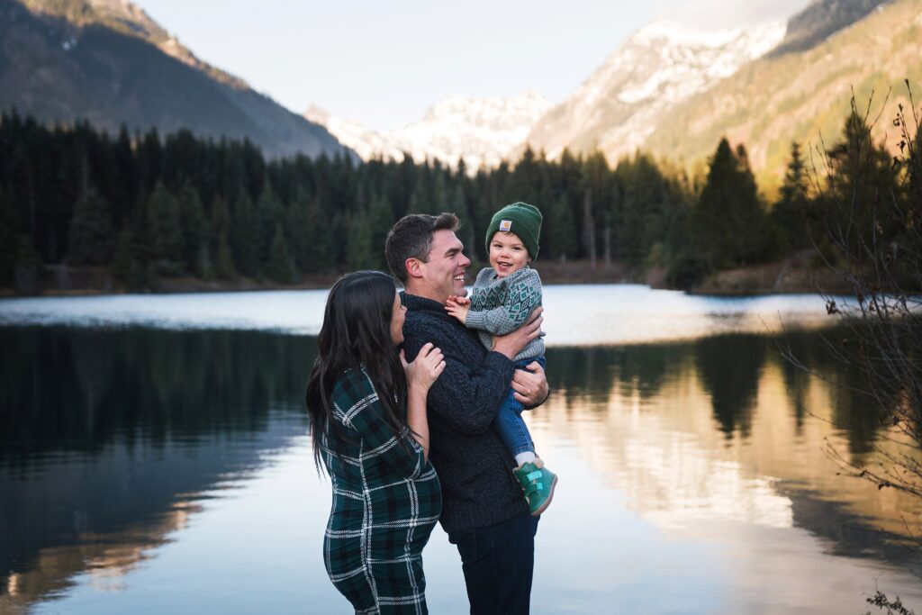 Family of 3 for maternity photos on Snoqualmie Pass