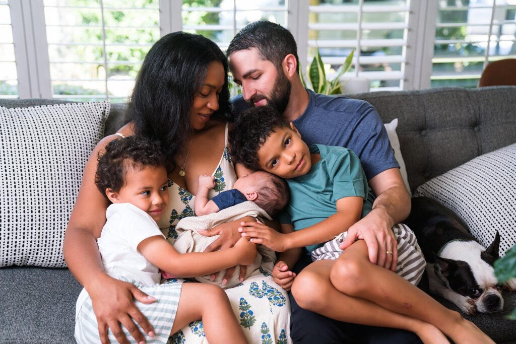 When to do newborn photography, family of five in Seattle for newborn photos in home